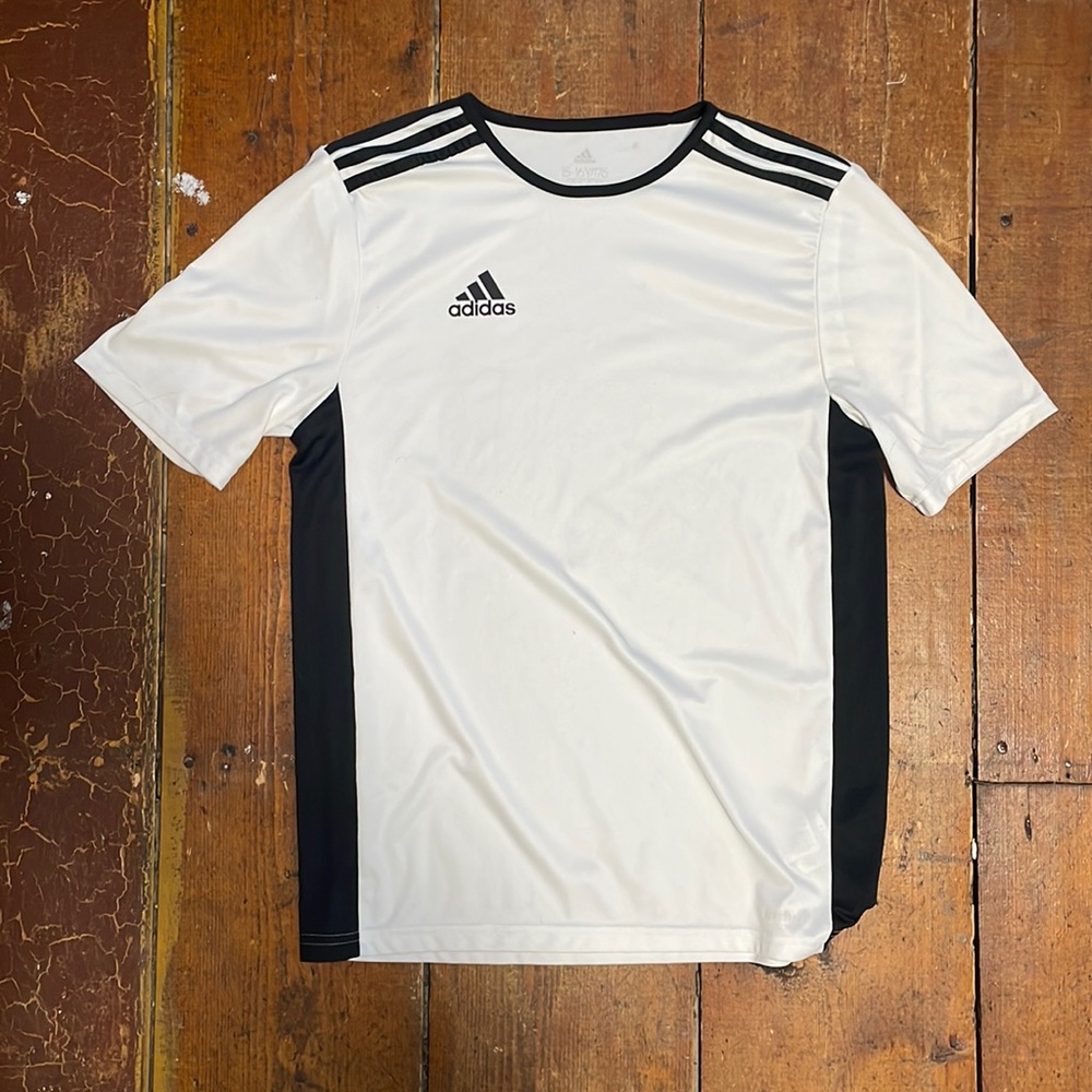Boys Size XL Adidas Soccer Jersey